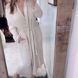 La Cera plush soft belted robe size medium